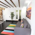 Apartment Pied-a-terre Tram 28 Lissabon