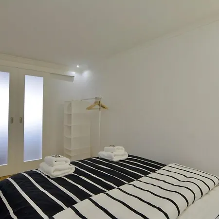 Pied-a-terre Tram 28