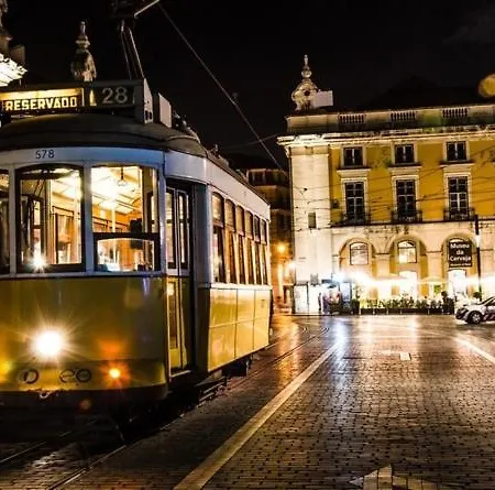 דירה Pied-a-terre Tram 28 ליסבון