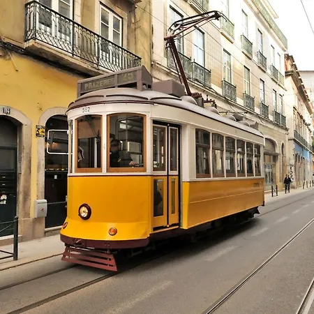 Pied-a-terre Tram 28 דירה